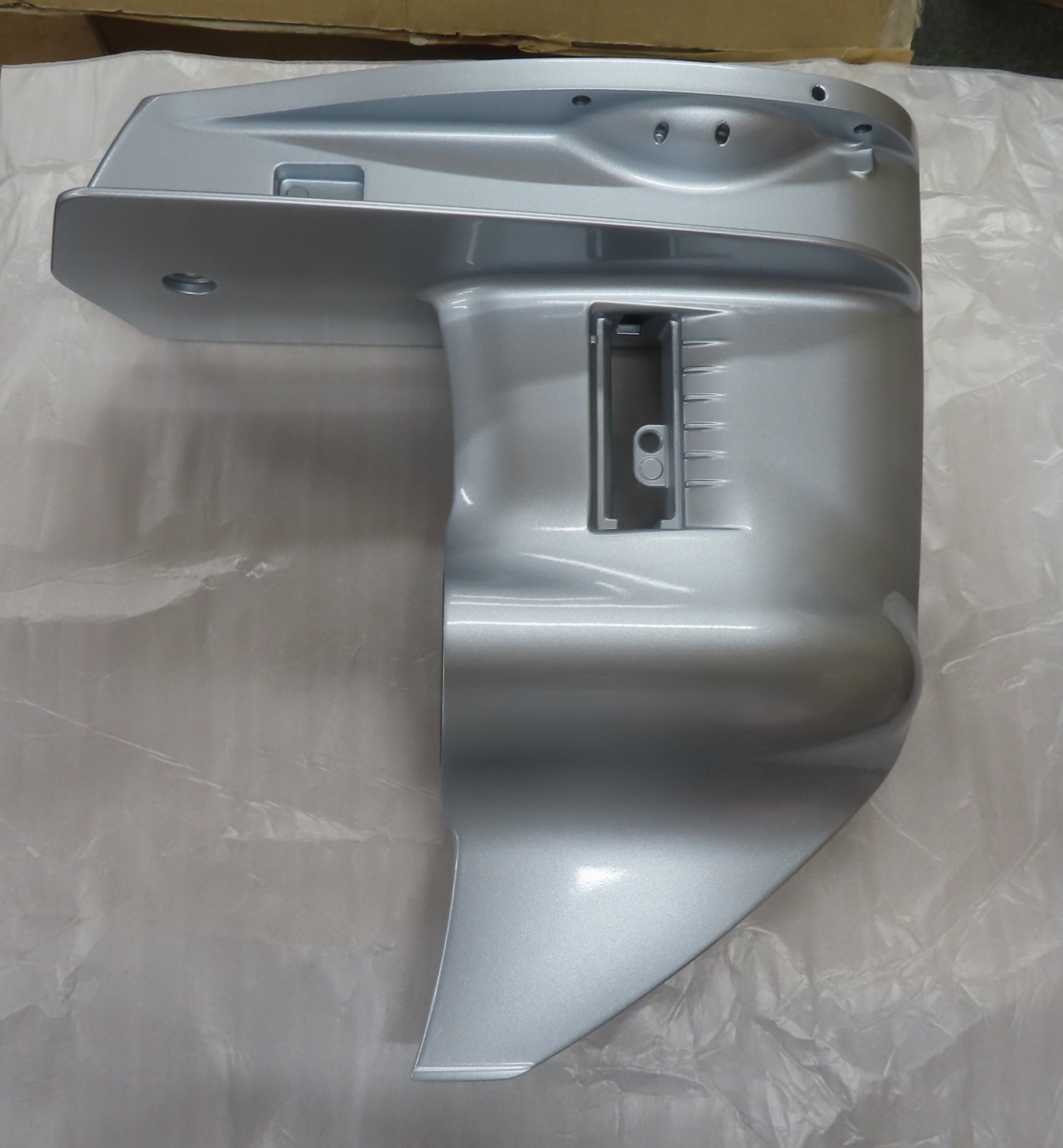 【新品・訳あり】ホンダ純正 船外機ギヤ―ケース BF20D BAMJ-1544910【41101-ZY1-C00ZB】 ロアーケース ロワーケース 20馬力 20hp拍卖
