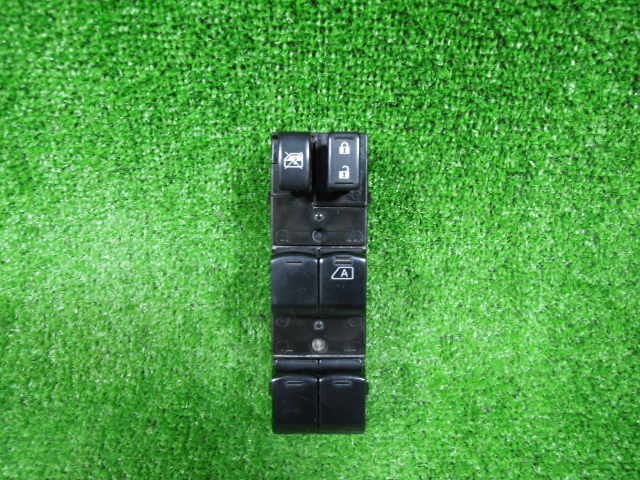 日産 マーチ NK13 パワーウィンドウスイッチ 中古 16ピン3ピン | 220115拍卖