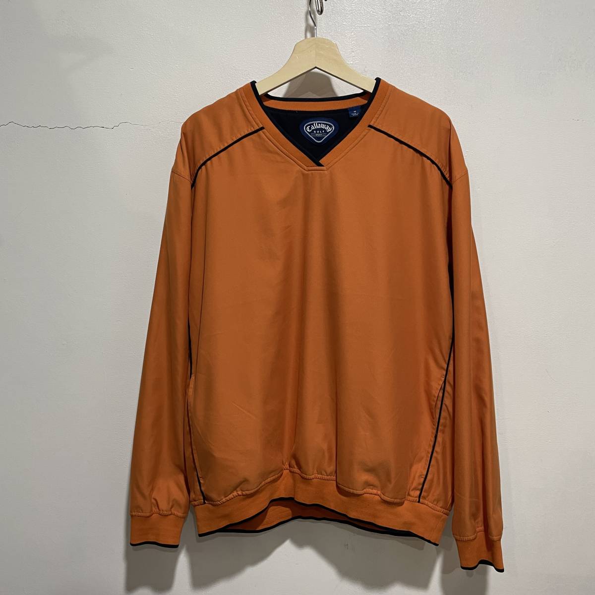 ☆送料無料☆Callaway GOLF☆キャロウェイ☆ゴルフ☆Vネックプルオーバー☆メンズM☆オレンジ☆J21c拍卖