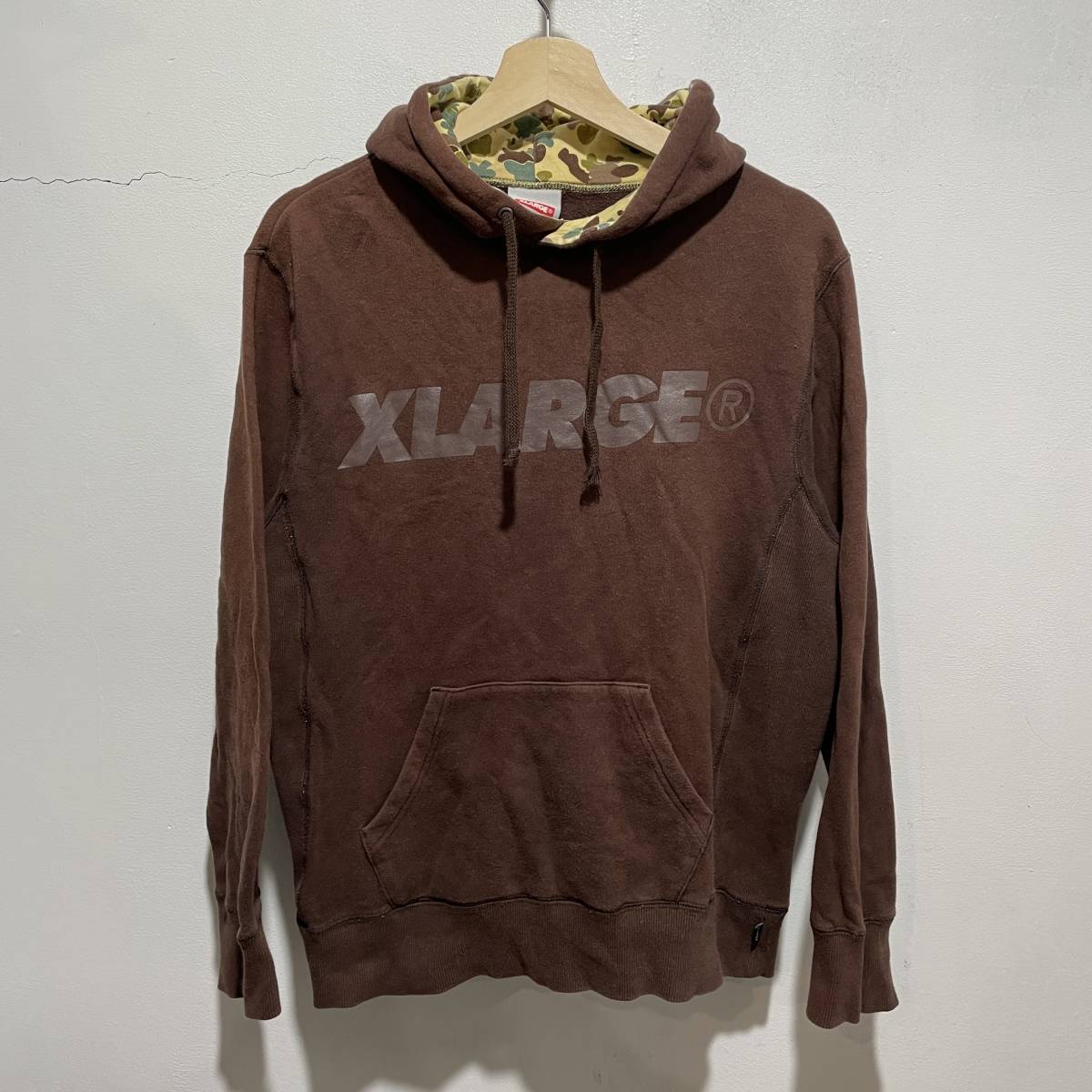☆送料無料☆Xlarge☆エクストララージ☆スウェットパーカー☆ブラウン☆M☆カモフラ迷彩柄☆K21c拍卖