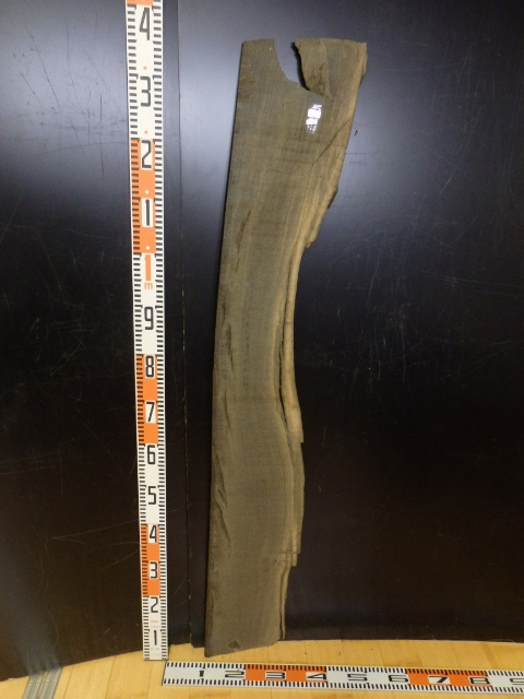 e2022429 神代栗●約1m37cm×厚2mm~1cm☆無垢板1枚板 木材 板 DIY 板材 天板 棚板 テーブル 看板 花台など種類豊富!拍卖