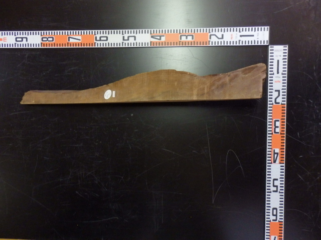 e2032305 神代杉●端材☆無垢板1枚板 木材 板 DIY 板材 天板 棚板 テーブル 看板 花台など種類豊富!拍卖