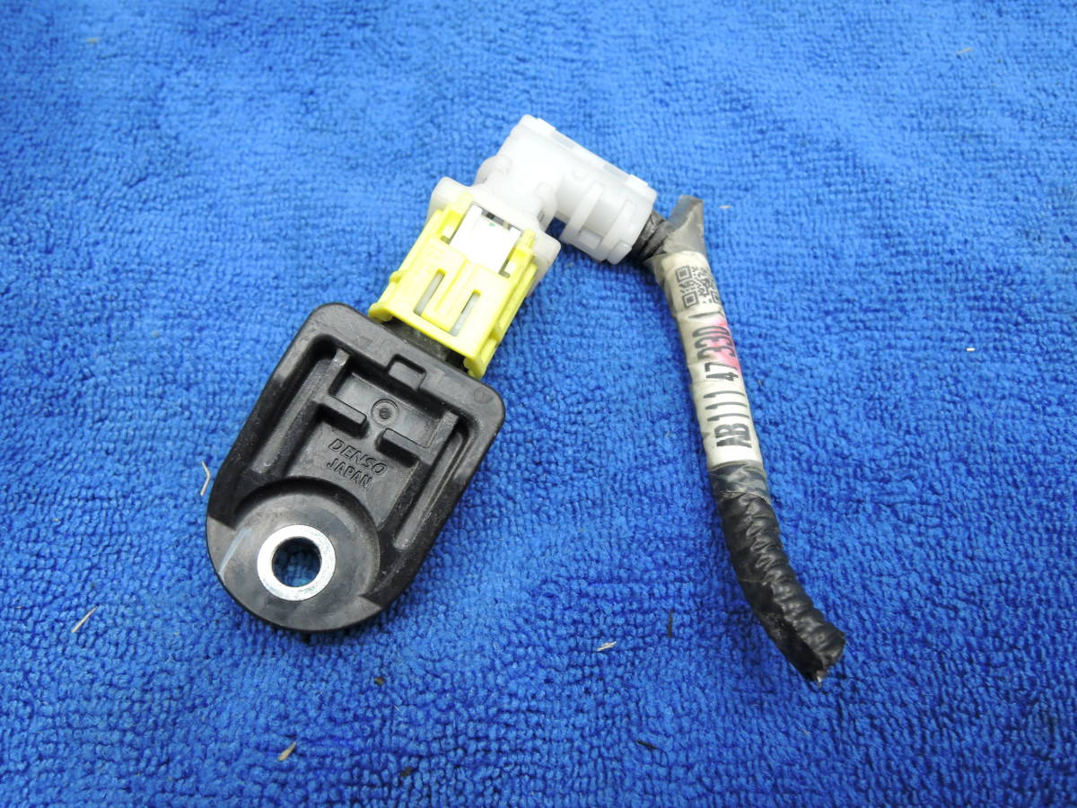 【倉庫保管品】 ZVW30 プリウス エアバッグ センサー フロント右側 89173-75010 【詳細不明・動作未確認】 エアバック 右前 運転席側 ②拍卖