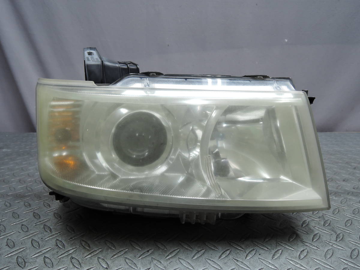 ・ MH22S ワゴンR スティングレー (NA) 4AT 純正 【ジャンク品】 右側 ヘッドライト HID 点灯確認済 KOITO 100-59164 部品取り S-2276拍卖