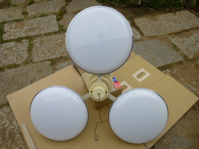 ■千葉・蛍光灯器具・電器傘・東芝・洋風・昭和・レトロ・3灯・電気・アンティーク・コレクション・照明拍卖