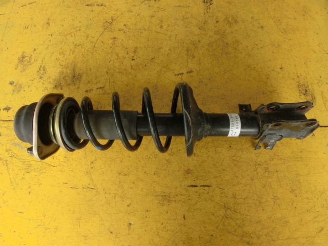 ★エブリィ 右 ストラット 平成13年 GF-DA52W フロント 41601-78A10 ジョイポップターボ 6.7万km拍卖