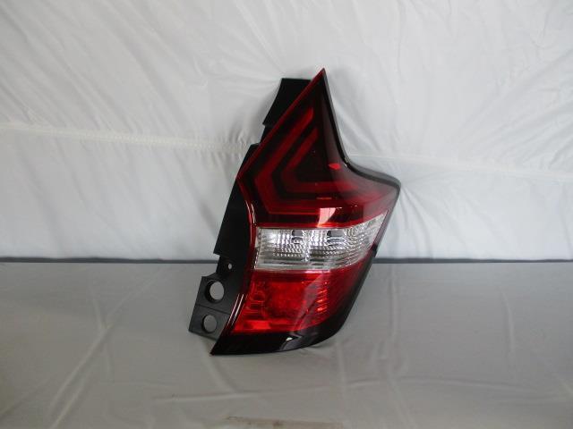 ノート DBA-E12 右テールランプ 26554-5WK0B拍卖