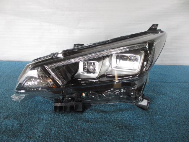 リーフ ZAA-ZE1 左ヘッドランプASSY 26060-5SK5A拍卖
