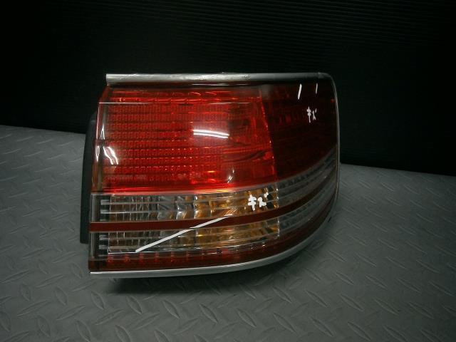 マークIIクオリス SXV20W 右 テール ランプ ライト 81550-33190拍卖