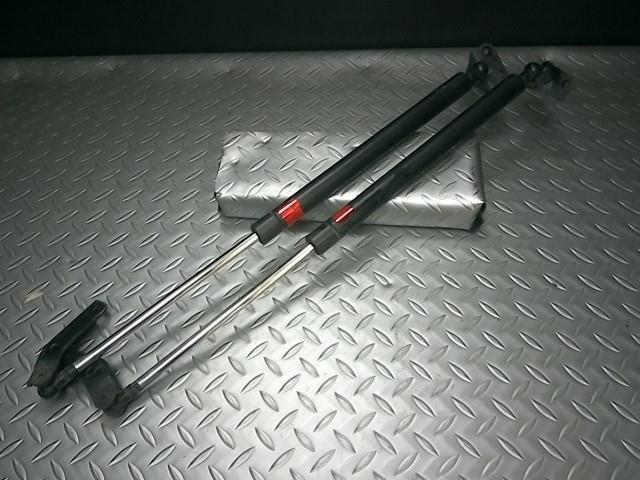 エスティマ ACR55W バックドアダンパー 68960-28300 28950-28300 左右セット拍卖