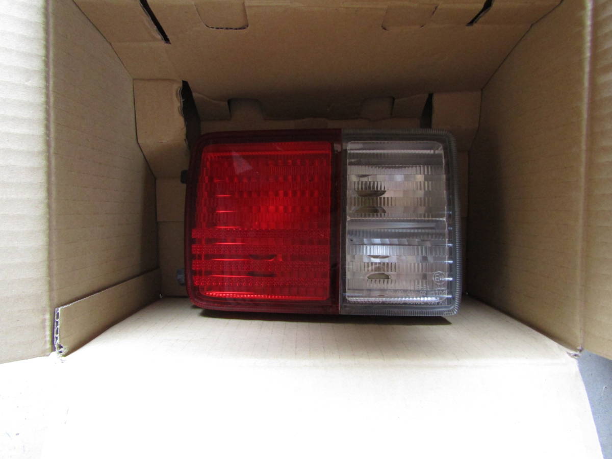 ミニキャブ 純正 左 テールランプ テール TOKAIDENSO 35603-68H0 MQ507759 テールライト DS64V ■■ 1040409拍卖