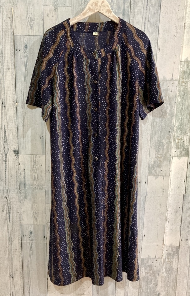 昭和レトロビンテージ ウェーブ ストライプ Aライン ワンピース 70s80s ヒッピーボヘミアン拍卖