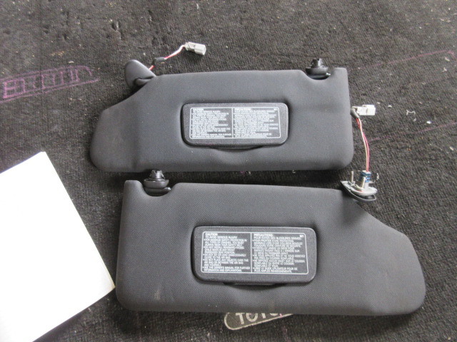 ★29R4A6128 アキュラTL 純正サンバイザー左右 US 左ハンドル 修理やストック等に拍卖