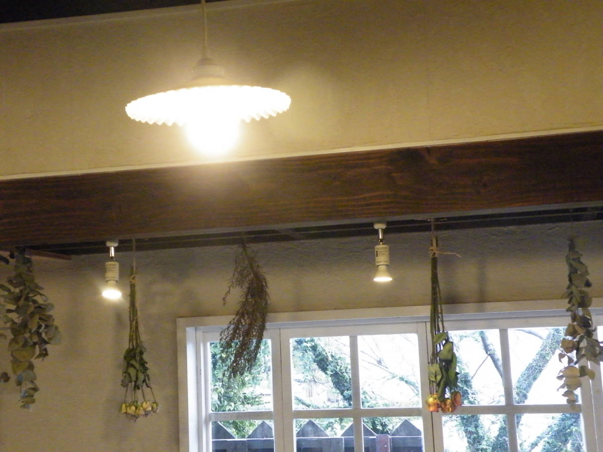 フランス アンティーク ミルク ガラスシェード 電気 古民家の家にも!拍卖