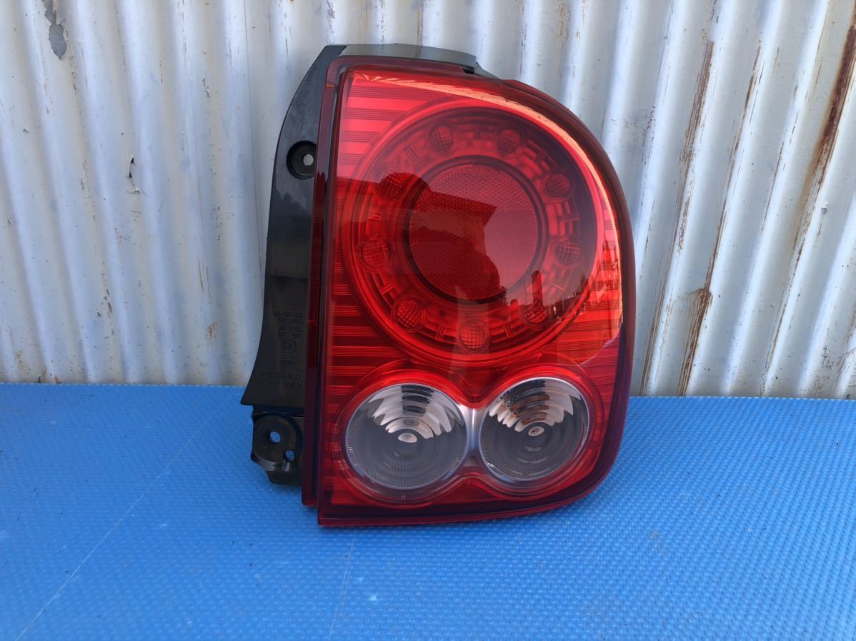 1818:H24年 アルトラパン DBA-HE22S 右テール LED拍卖