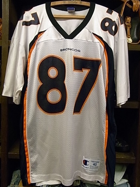 CHAMPION NFL DENVER BRONCOS McCAFFREY UNIFORM SIZE 40 チャンピオン アメフト デンバー ブロンコス マキャフリー ユニフォーム ジャージ拍卖
