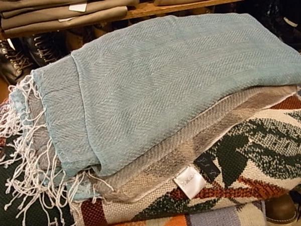 Fil D'araignee レーヨン 大判ストール フィル ダレニエ拍卖