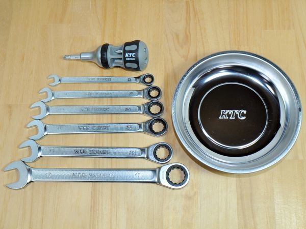 ◆KTC ラチェットレンチ MSR1A ドライバDBRS06 トレイYKPT-RM拍卖