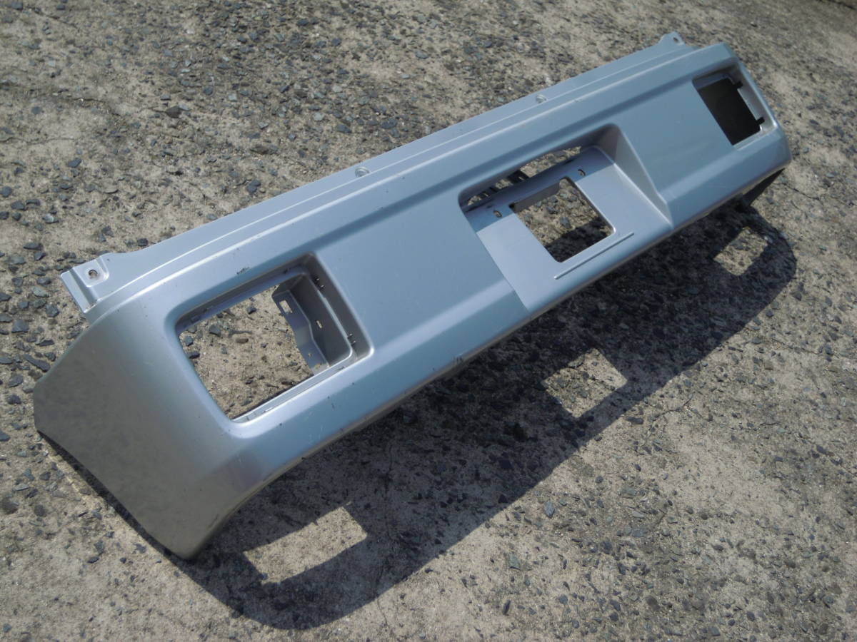 Q DA17V エブリィ バン 純正 リアバンパー 71811-64P0 リヤ拍卖