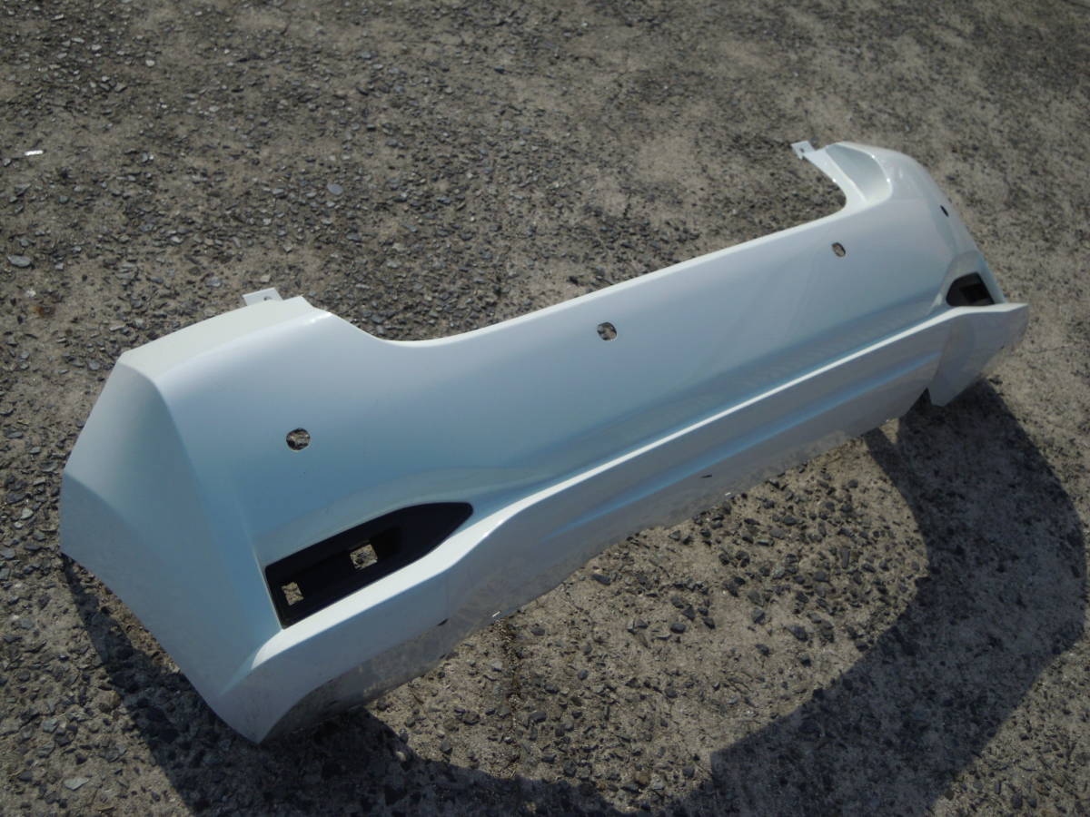 Q E12 ノート NOTE 後期 純正 リアバンパー 85022-5WJ0H拍卖