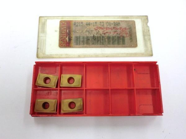 SANDVIK チップ R215.44T308-BAM GC-A 未使用品4個 拍卖