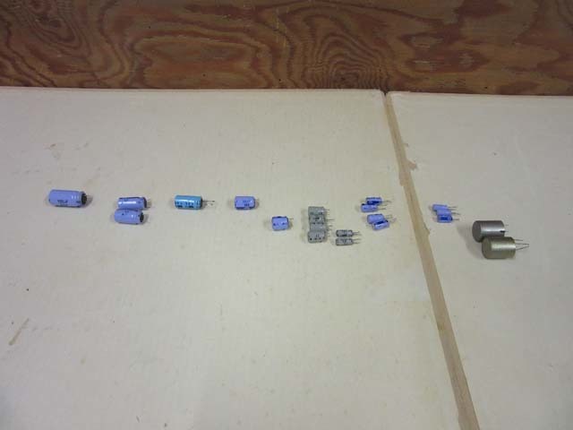 PFT13_■電解コンデンサ 21個セット【中古ジャンク】拍卖