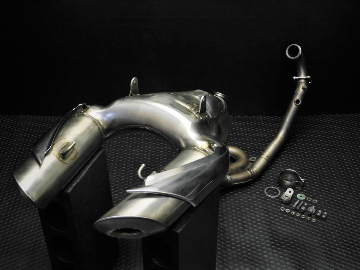 ★【評価S】180◆ KTM 990 スーパーデューク 純正 マフラー フルエキゾースト サイレンサー 61005083000拍卖