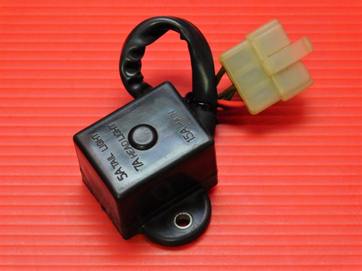 0 【評価B】 CB550 FOUR ドリーム 純正 ヒューズ ボックス リレー =始動動画有=拍卖