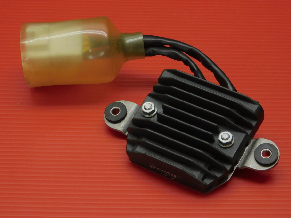 0【評価S】CBF1000 SC58 走行距離6,192Km 純正 レギュレーター =始動動画有= FH008EC 6.0 061 Regulator Rectifier拍卖