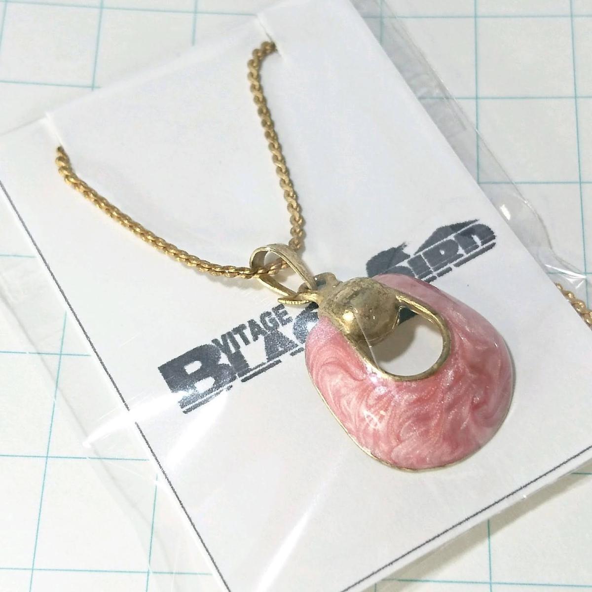 送料無料)ビンテージ☆レッド デザインペンダント☆約33cm☆アンティークネックレス A08225拍卖