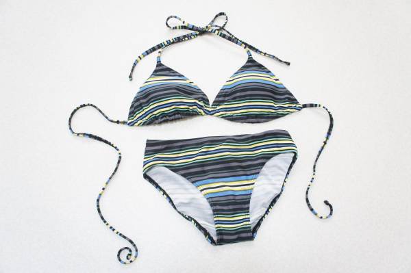 ●水着 M●ユニクロ◆マルチボーダー*ソフト三角ビキニ拍卖