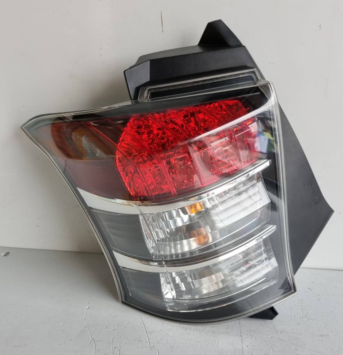 トヨタ iQ NGJ10 テールランプ 左拍卖