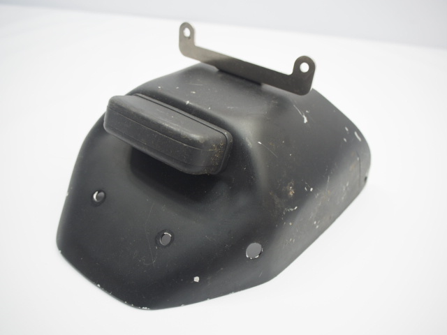 リアフェンダー.ナンバーステー.ライセンスホルダー.ビューエルBUELL.モトグッチMOTOGUZZI.アプリリアapliria拍卖