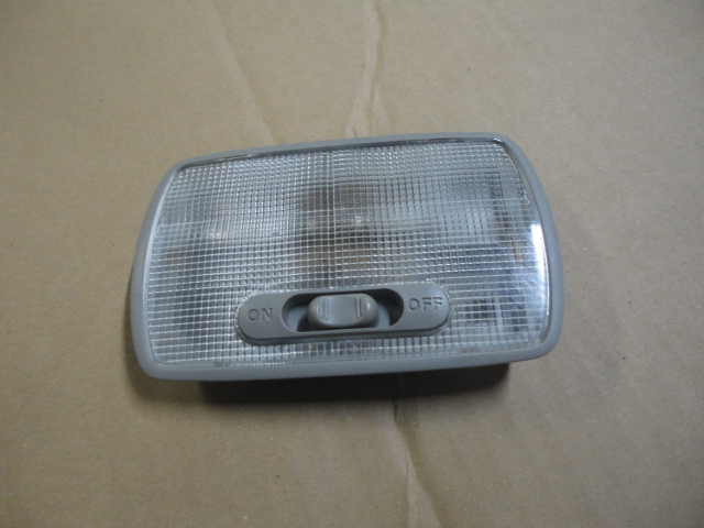ホンダ ライフ JB5 純正ルームランプ マップランプ ライト レンズ 照明 室内灯 【前期 CBA-JB5 LIFE JB6 JB7 JB8拍卖