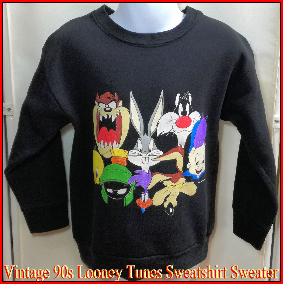 LOONEY キャラ勢揃い ロードランナー コヨーテ トゥイーティー シルベスター バックス ヴィンテージ トレーナー 90s M 130cm? 7~8歳? 黒拍卖