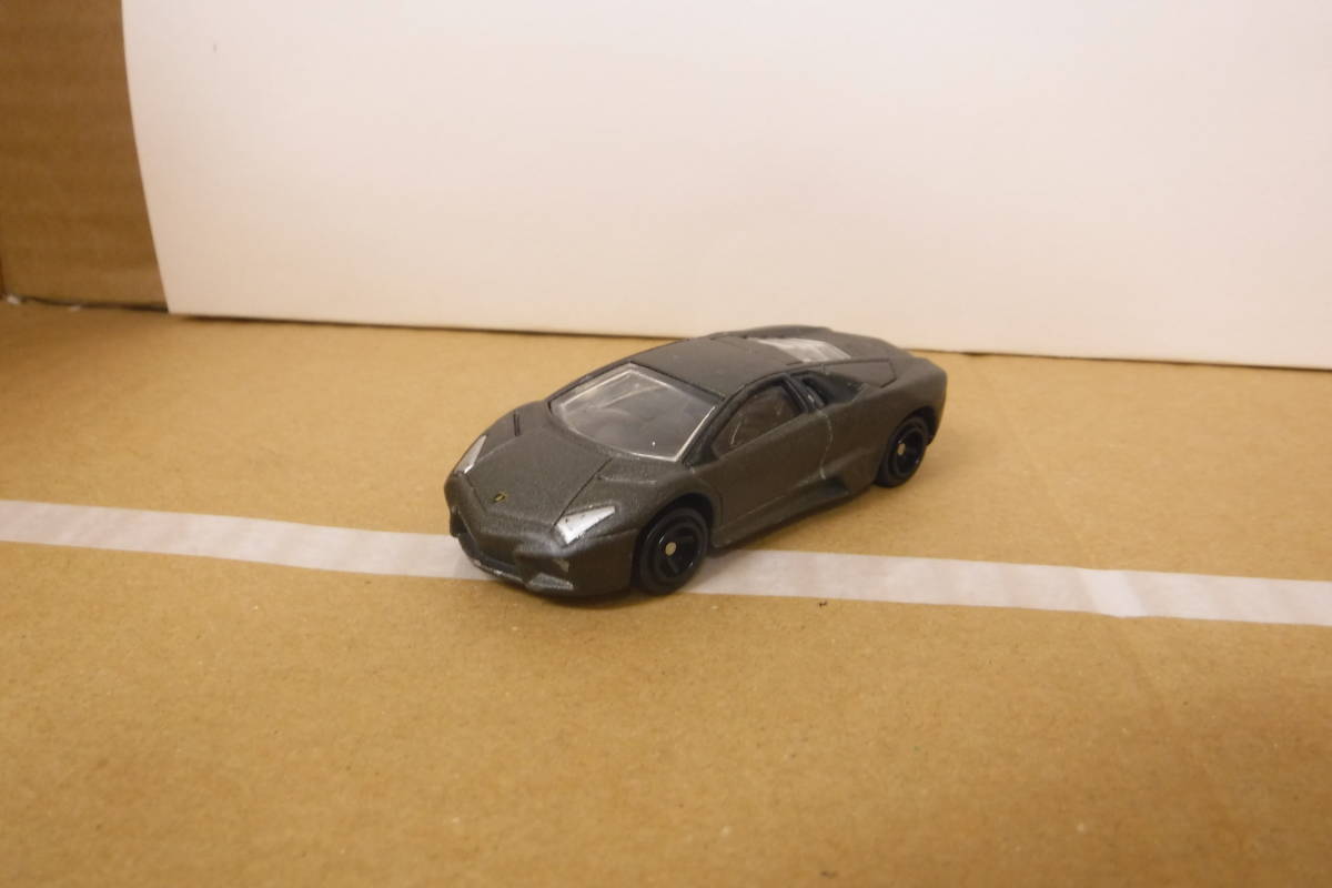 【中古品】トミカ ランボルギーニ レヴェントン 2010 NO.113 鉄色 1/65 ベトナム製拍卖