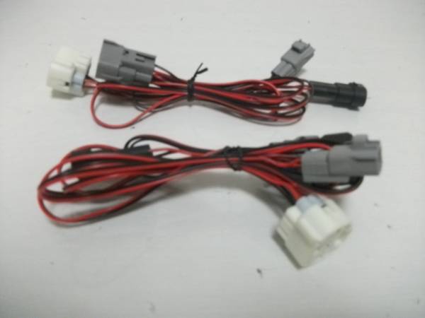 ★プリウスα 後期ハロゲンから後期LEDヘッドライトに変換★拍卖