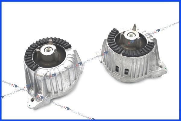 ベンツ W212 W218 W204 M642 エンジンマウント 左右/純正品 2042404817 2042400417 2042405017 2042402317拍卖