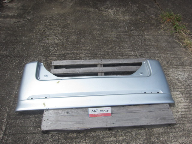 【即決】ダイハツ タント L350S リアバンパー 銀 シルバー 52159-B2150拍卖