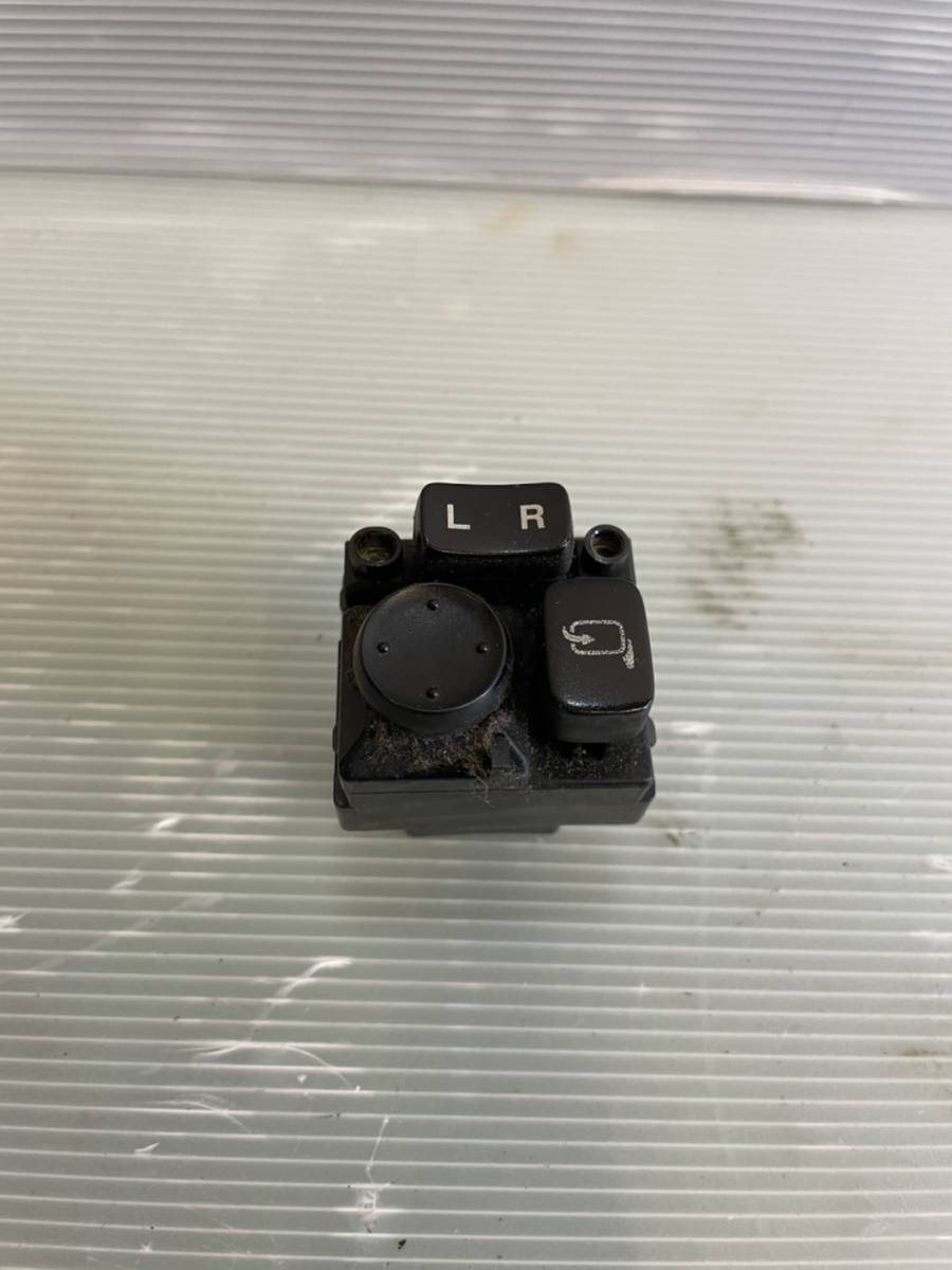 スズキワゴンRスティングレーMH22S純正電動格納ドアミラースイッチ拍卖