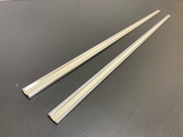 1963 63 インパラ ドアモール 左右ペア 新品 サイドモール拍卖