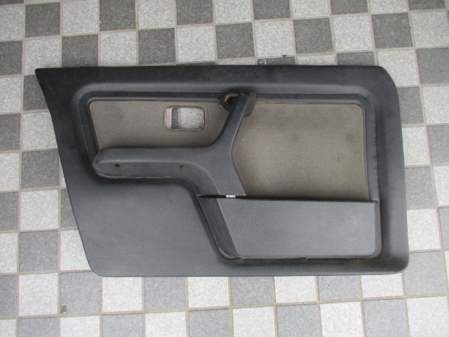 ■BMW E30 フロントドア内張 左 中古 51418121831 部品取あり 左ハンドル ドアトリム ドアライニング 内張り 318 320 325 ■拍卖