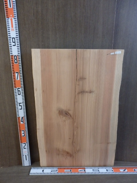 b2040605●約83cm×55cm×厚4.8cm 新潟産杉☆無垢板1枚板 木材 板 DIY 板材 天板 棚板 テーブル 看板 花台など種類豊富!拍卖