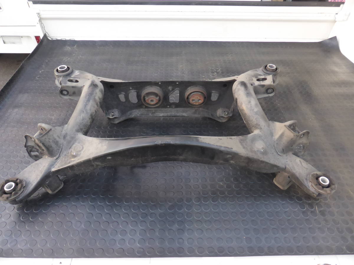 AWS210 クラウンハイブリッドアスリート リアメンバー 中古拍卖