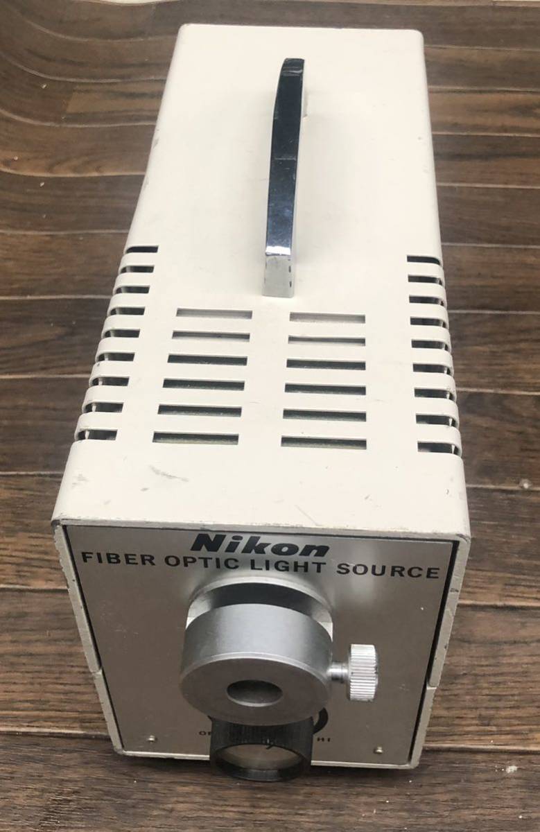 Nikon FIBER OPTIC LIGHT SOURCE拍卖