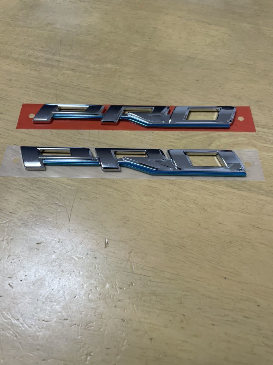 未使用 三菱 ふそうスーパーグレート 純正 PRO メッキ エンブレム 2枚 SET ジャンク カッティング シール ステッカー拍卖