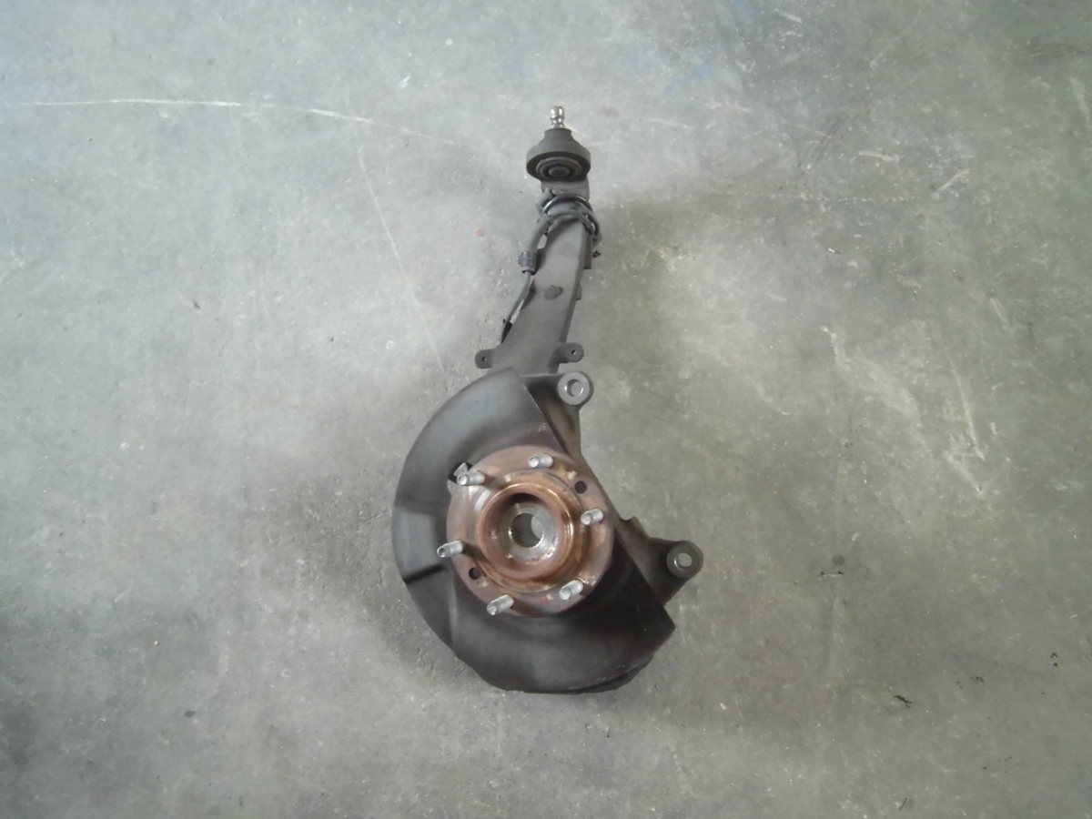 ※トレイルブレイザー LT T360 右フロントナックル※拍卖