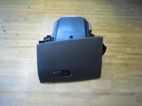 ※アルファロメオ ジュリエッタ 940 ダッシュボックス※拍卖