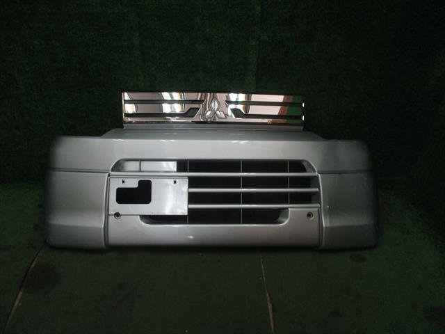 11078◆ミニキャブ U61T 後期 フロントバンパー◆6400F101拍卖