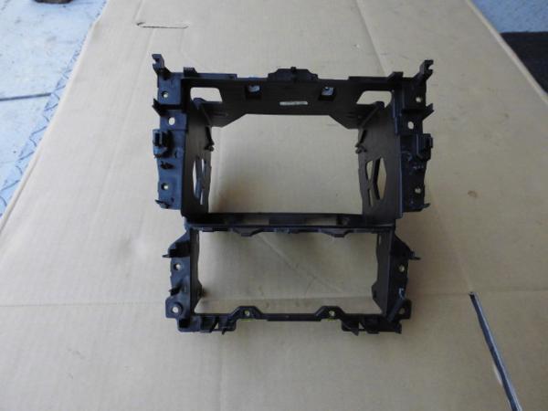 ゴルフ6 1KCAX センターパネル オーディオ H23 1KC ブラケット s.s拍卖